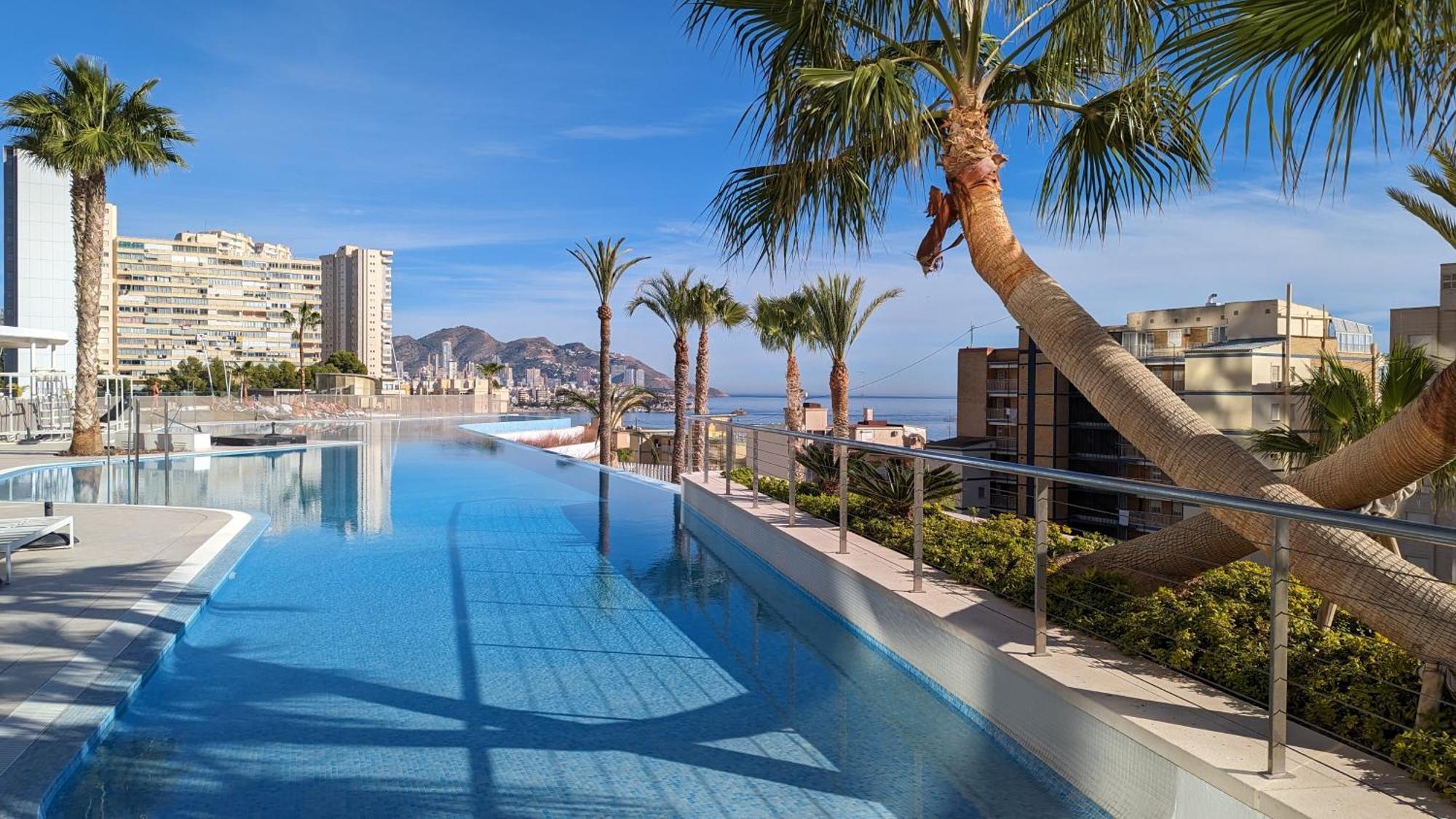 Sunset Cliffs Sea View Apartments Benidorm Eksteriør bilde